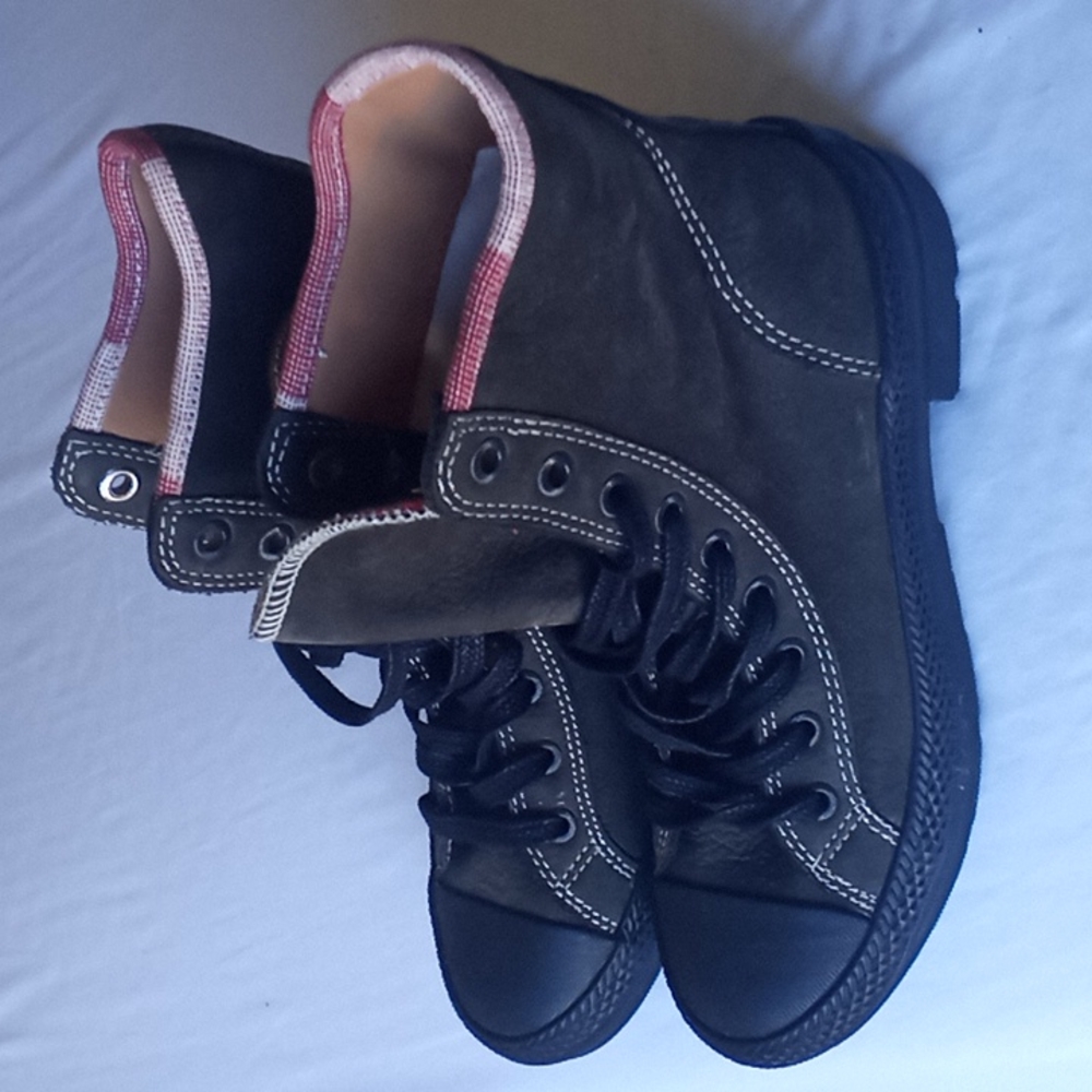 All star converst boots  size 7